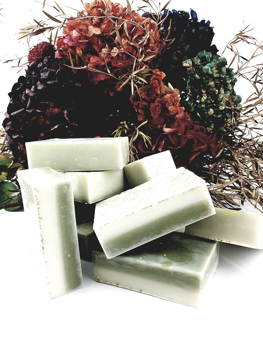 Mia Belle - Antibacterial tea-tree oil body soap