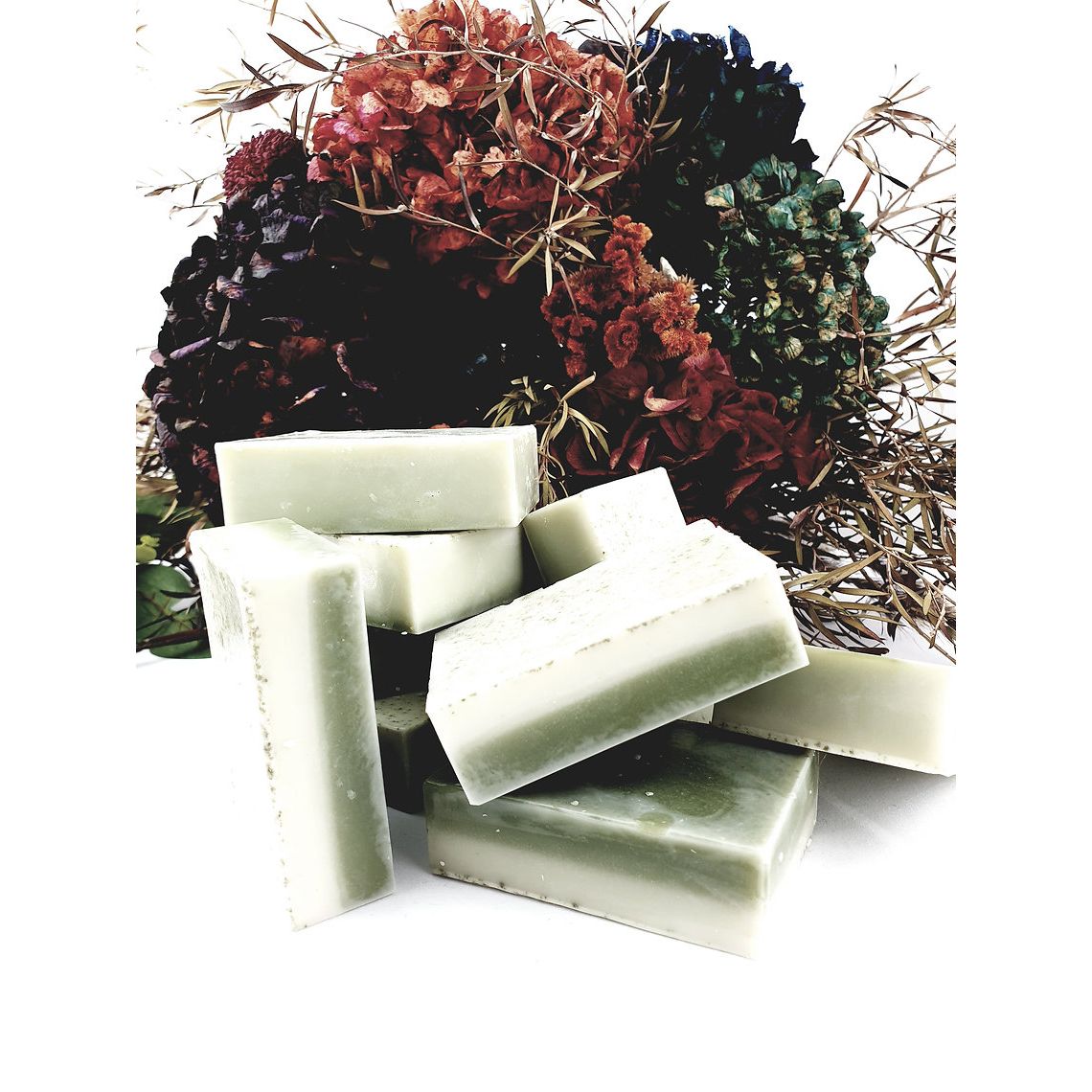 Mia Belle - Antibacterial tea-tree oil body soap
