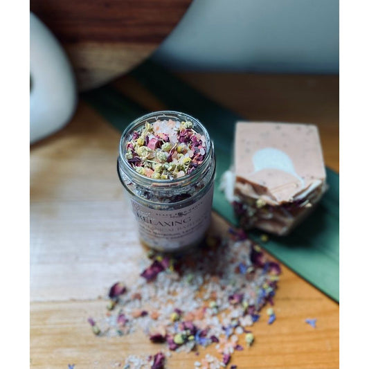 Black Bird Grove Rose & Chamomile Relaxing Bath Soak